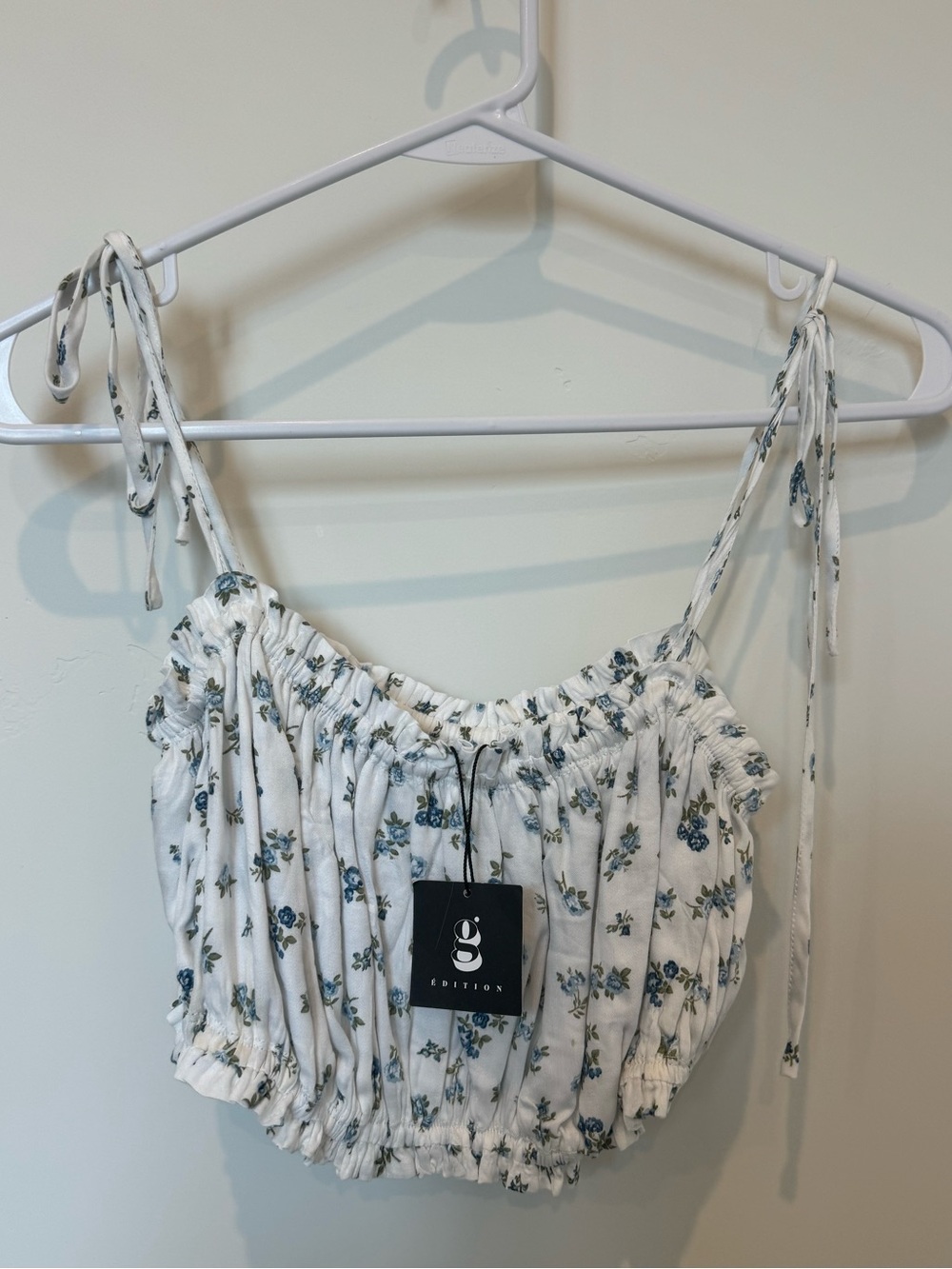 NWT GARAGE White Floral Tie-Shoulder Smocked Crop Top